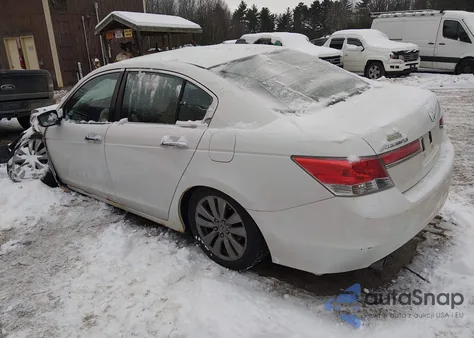2012 Honda Accord 3.5 Ex-L из США, поврежденный, VIN 1HGCP3F84CA031226